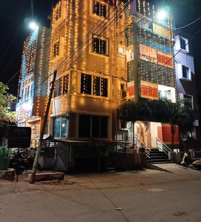 Sakuntala Residency Hotel Bhuvanesvar Kültér fotó